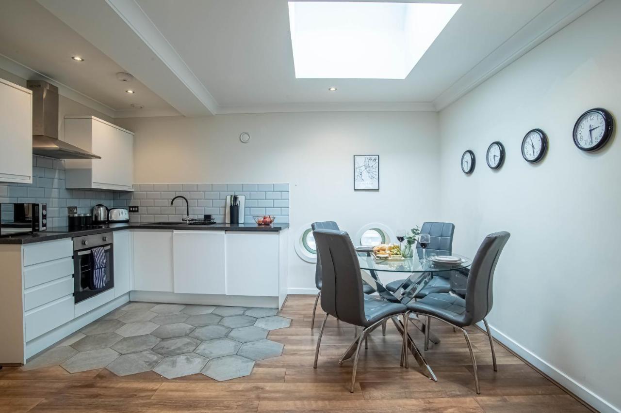 Luxe Apartments Near Albert Docks - 3 Graces - Liverpool One - Business, Contract & Corporate Ready Ngoại thất bức ảnh
