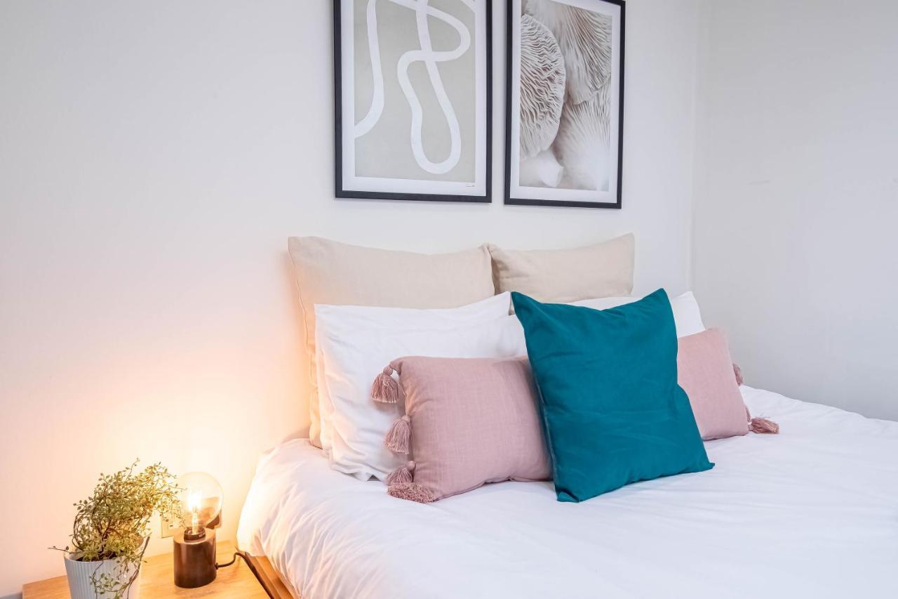 Luxe Apartments Near Albert Docks - 3 Graces - Liverpool One - Business, Contract & Corporate Ready Ngoại thất bức ảnh