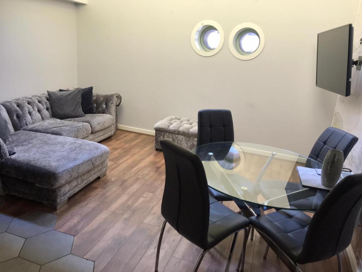Luxe Apartments Near Albert Docks - 3 Graces - Liverpool One - Business, Contract & Corporate Ready Ngoại thất bức ảnh
