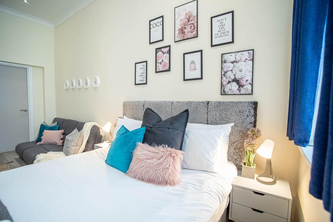 Luxe Apartments Near Albert Docks - 3 Graces - Liverpool One - Business, Contract & Corporate Ready Ngoại thất bức ảnh